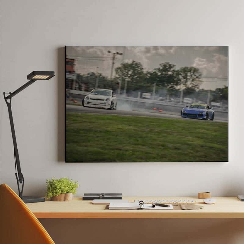 Drifting cars thumbnail 2
