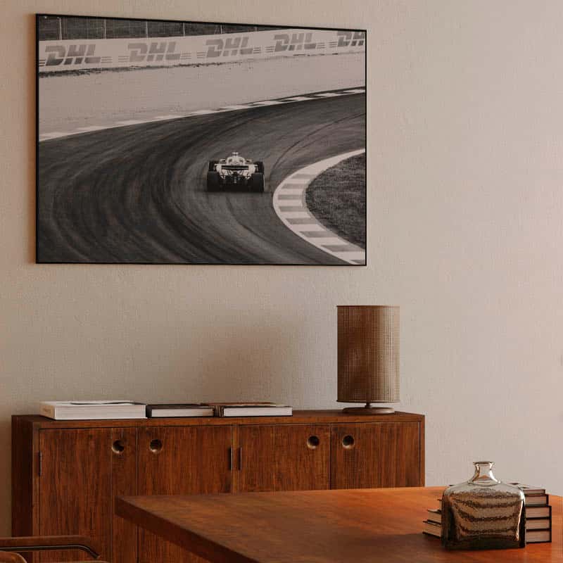 Formula 1 car thumbnail 3