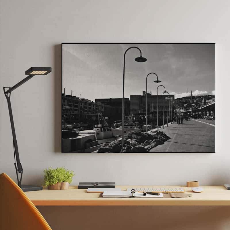 Genoa pier thumbnail 2
