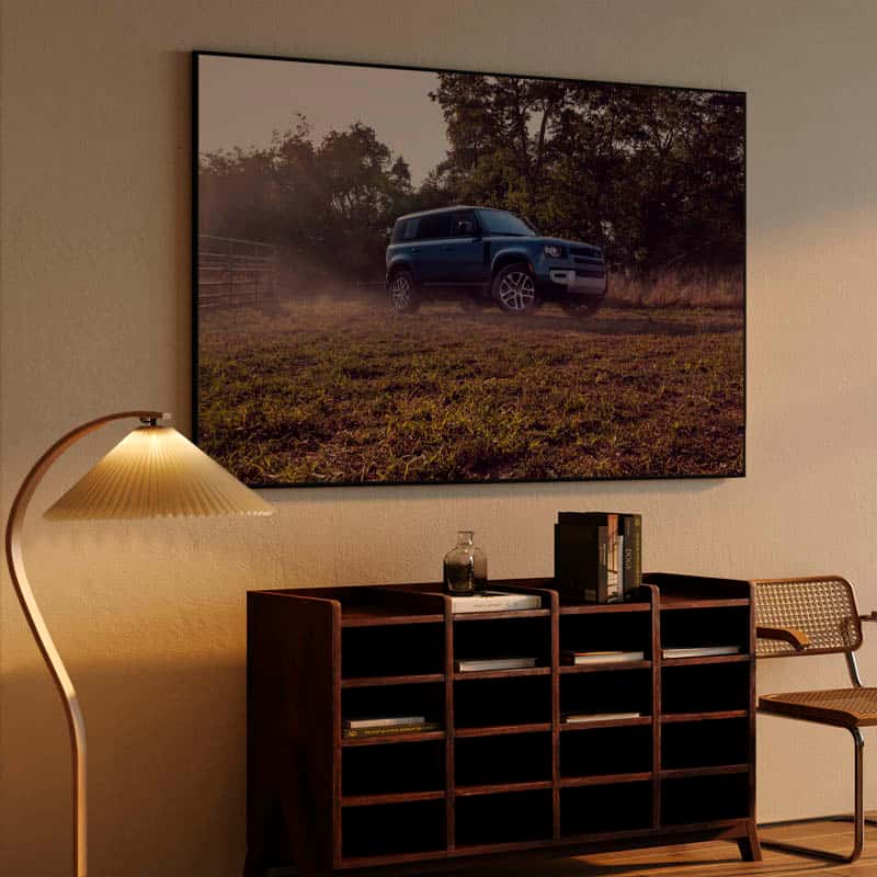 Land Rover Defender thumbnail 4