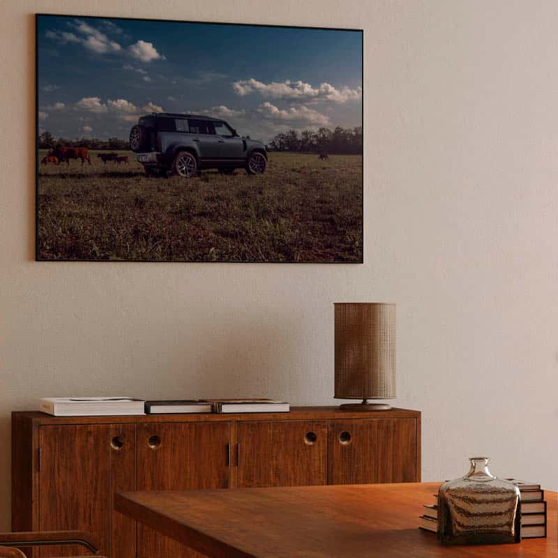 Land Rover Defender thumbnail 3