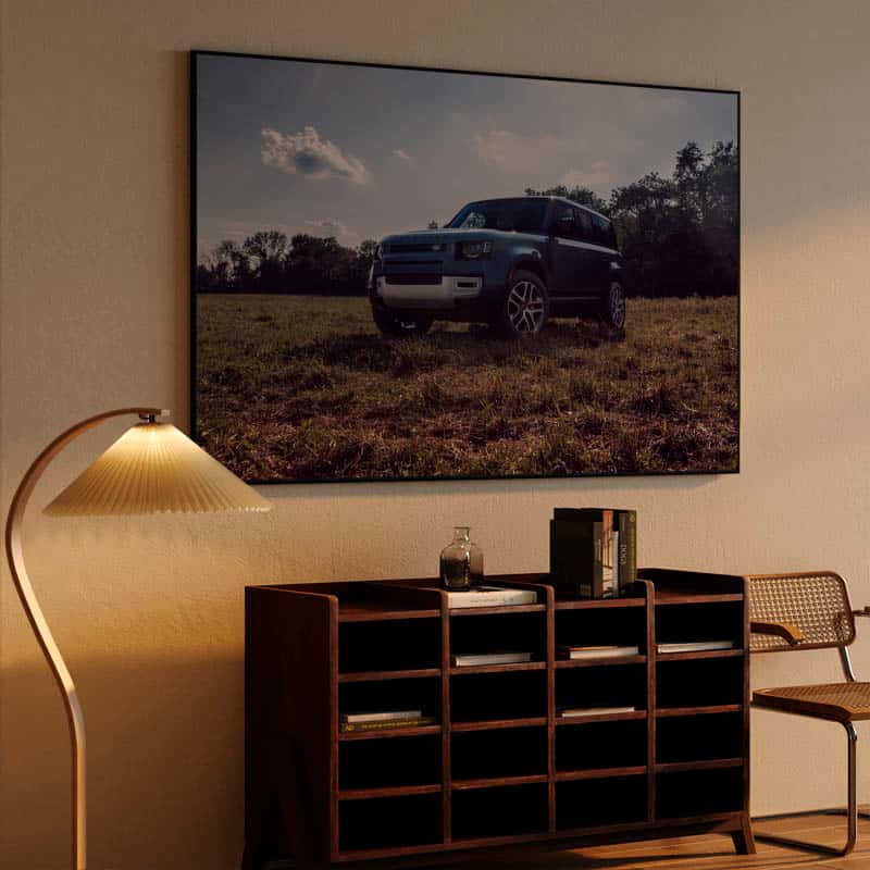 Land Rover Defender thumbnail 4
