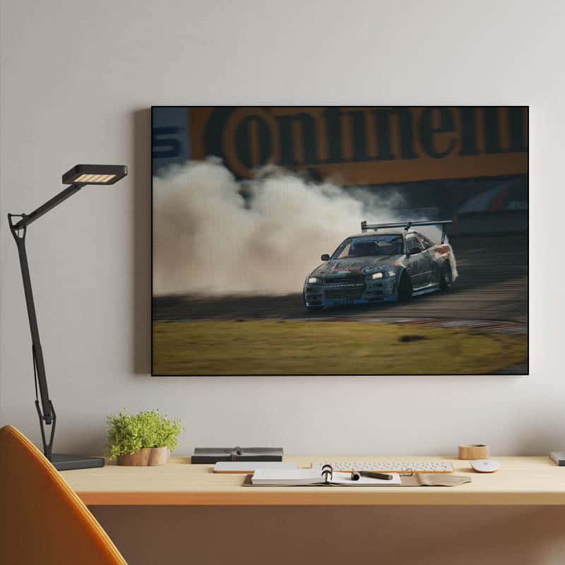 Drifting Nissan Skyline GT-R R34 thumbnail 2