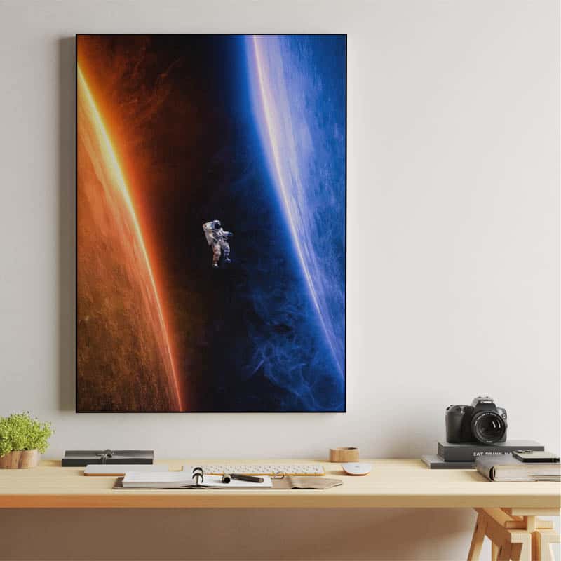 Astronaut between planets thumbnail 2