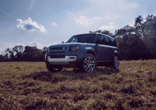 Land Rover Defender thumbnail 5