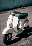 Vespa Scooter thumbnail 5