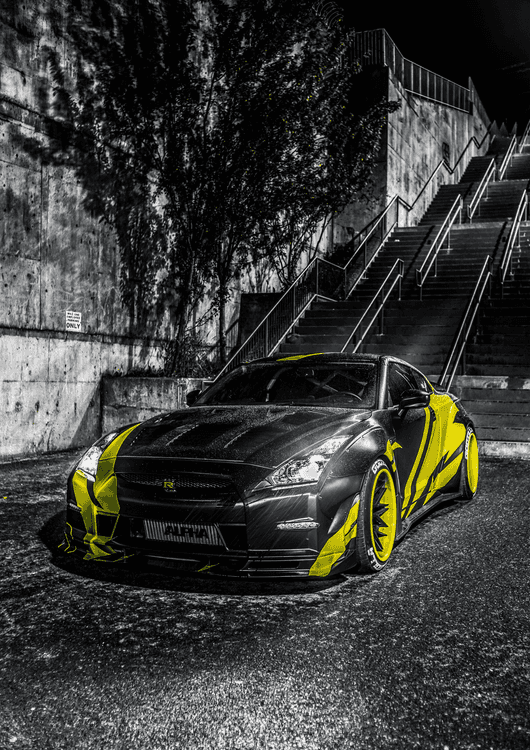 Nissan GT-R (black &amp; yellow) preview