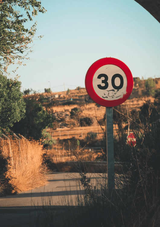 Traffic sign - Fuentes Claras reservoir, Ávila preview