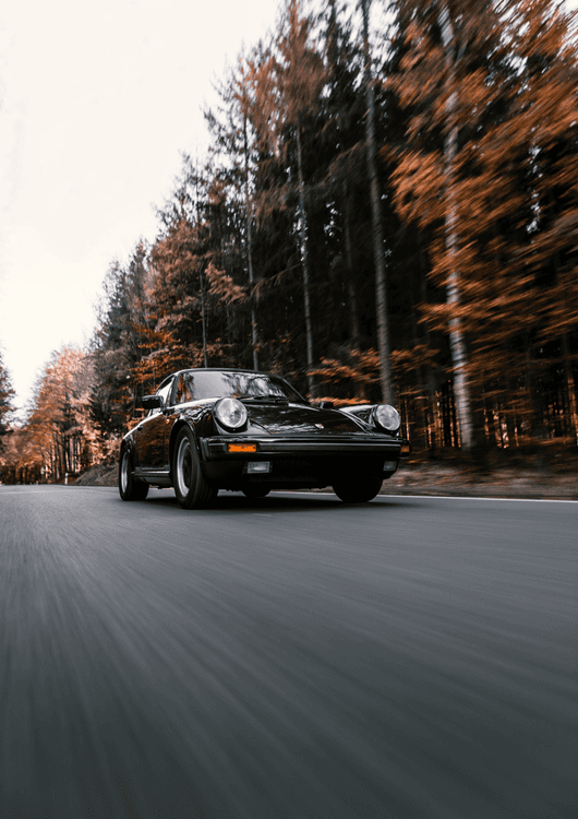 Porsche 911 Carrera 3.2 preview
