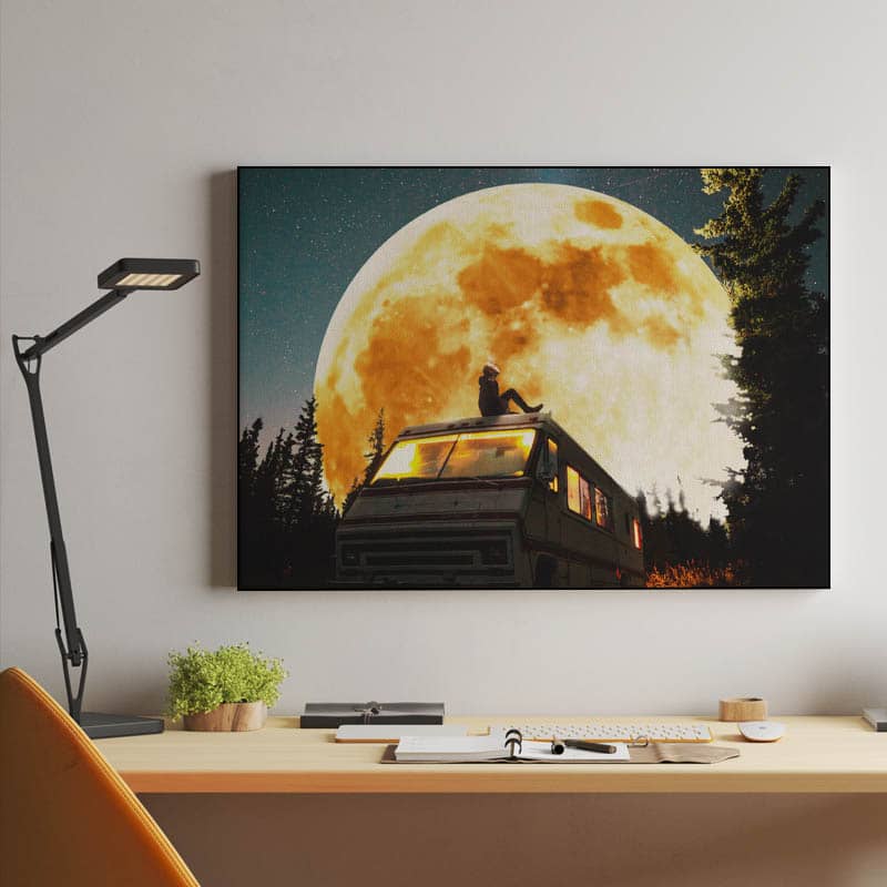 Full Moon preview