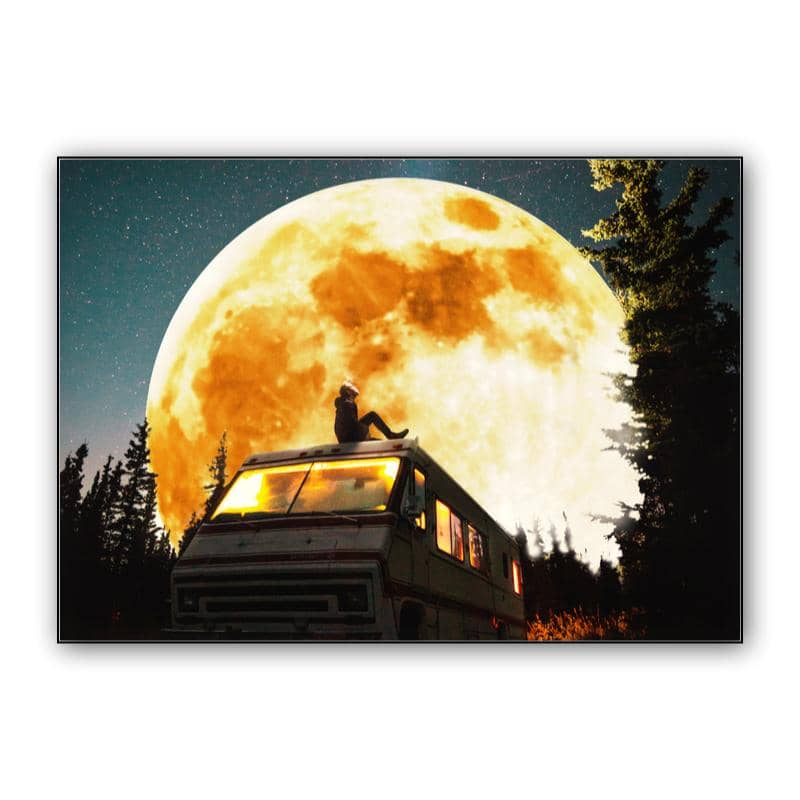 Full Moon preview