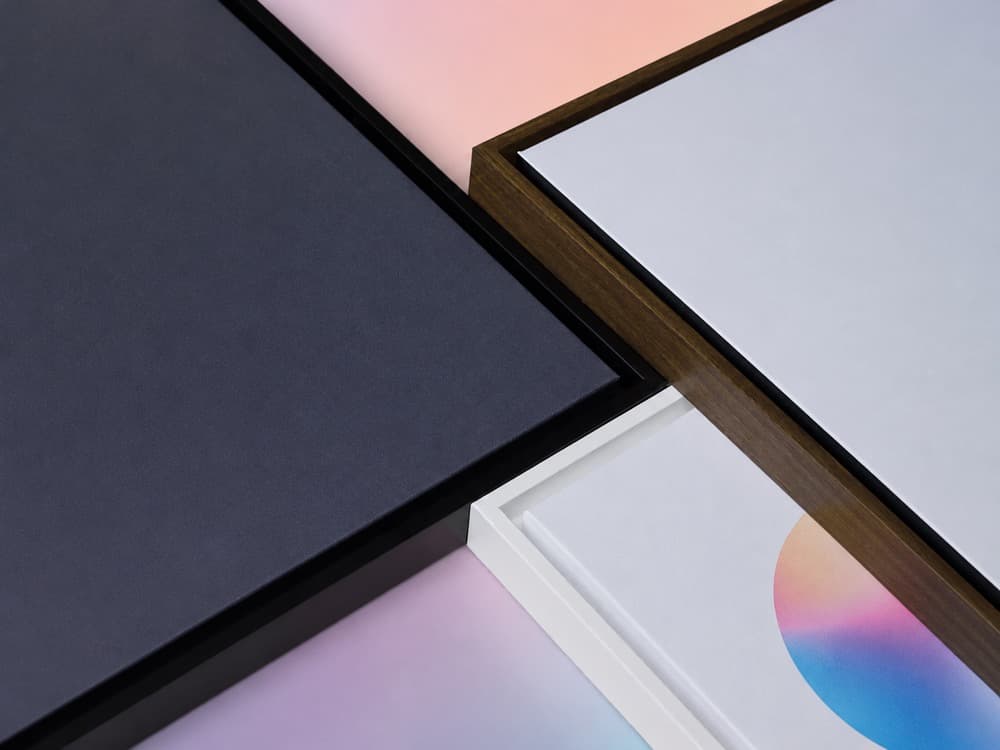 Canvas frame side view