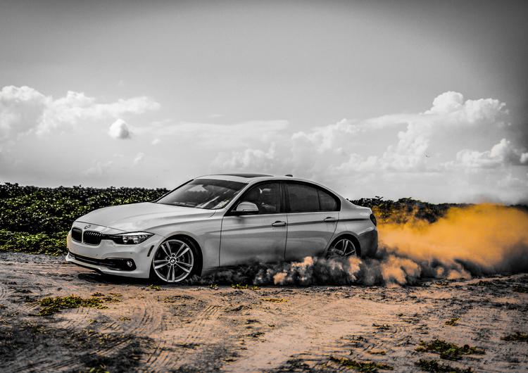 BMW Sand Drift (black &amp; yellow)