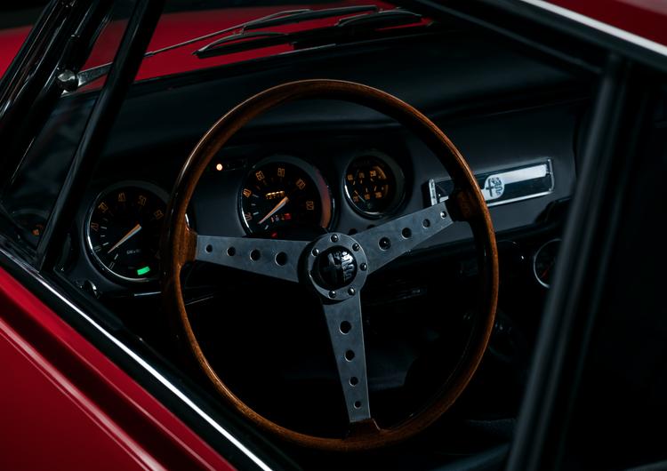 Alfa Romeo GTA Interior