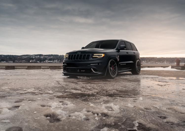 Jeep Grand Cherokee SRT