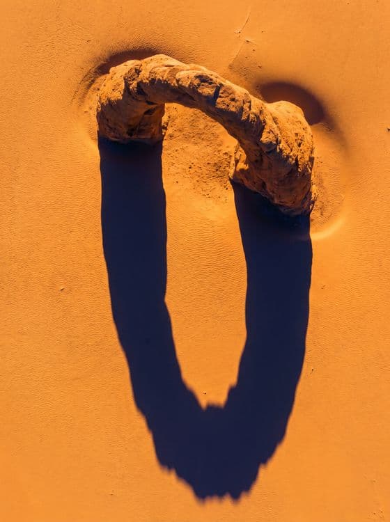 Shadow of the Arch