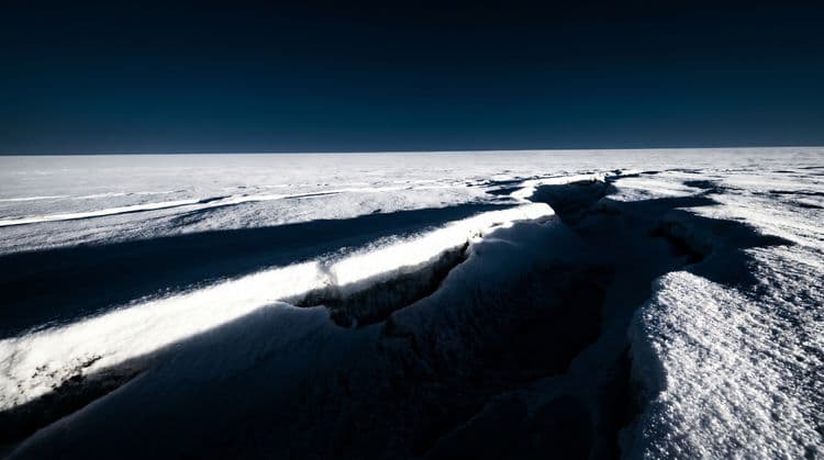 Fissure in the Silent Frost
