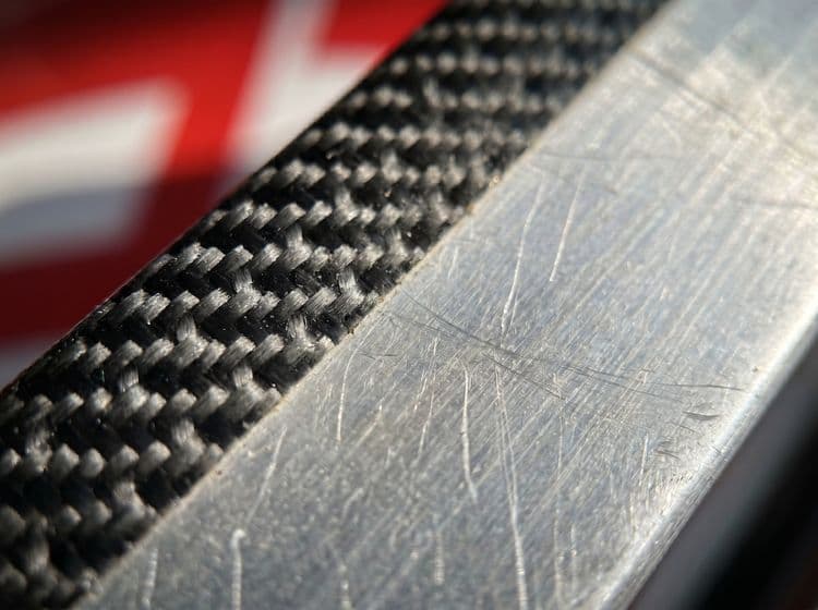 Rally Carbon and Aluminum Macro Detail