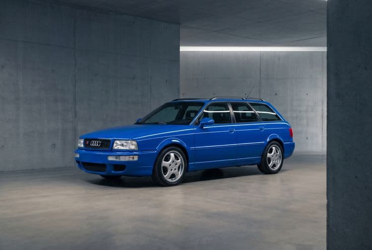Audi RS2 Avant Concrete Studio