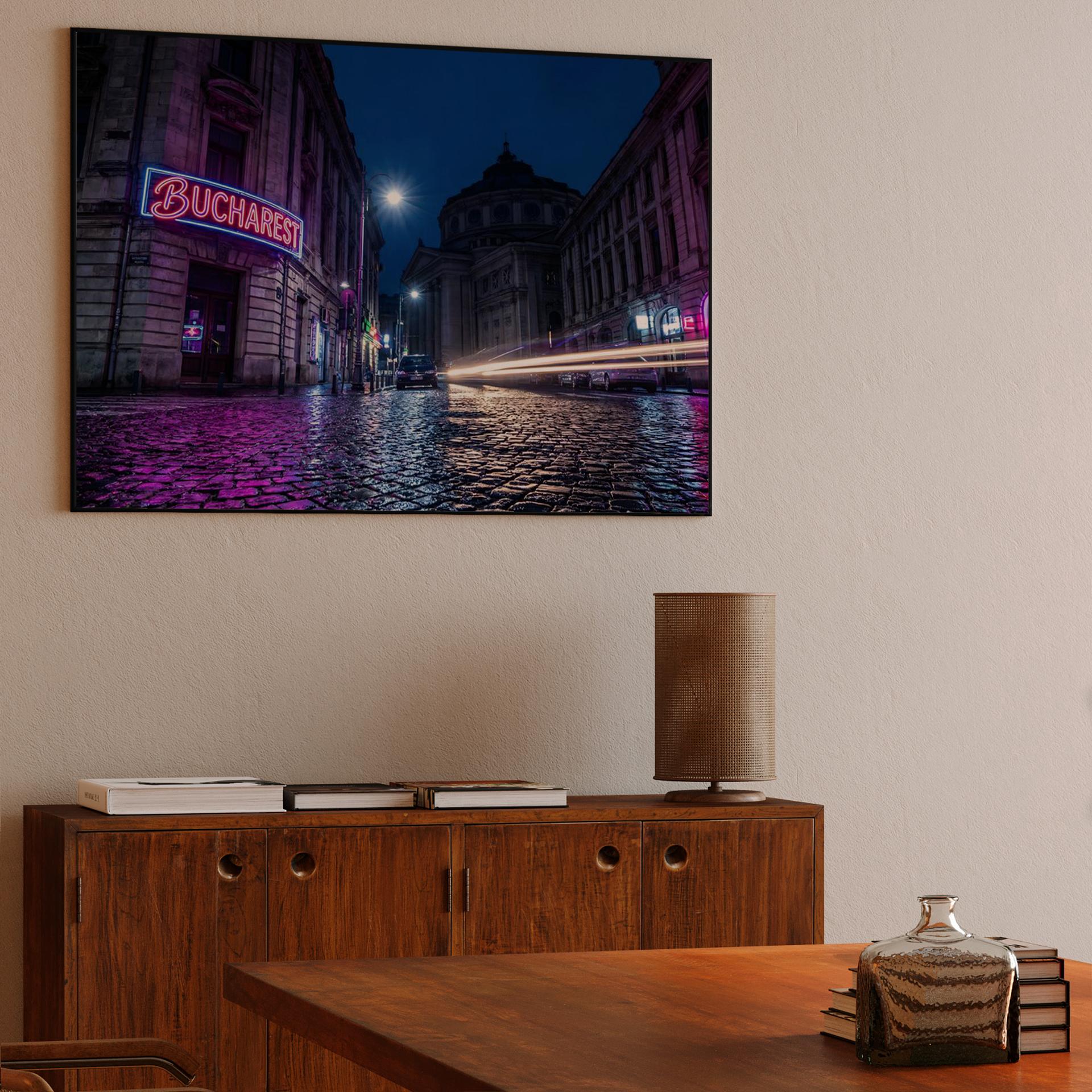 Midnight Neon: Bucharest City Pulse