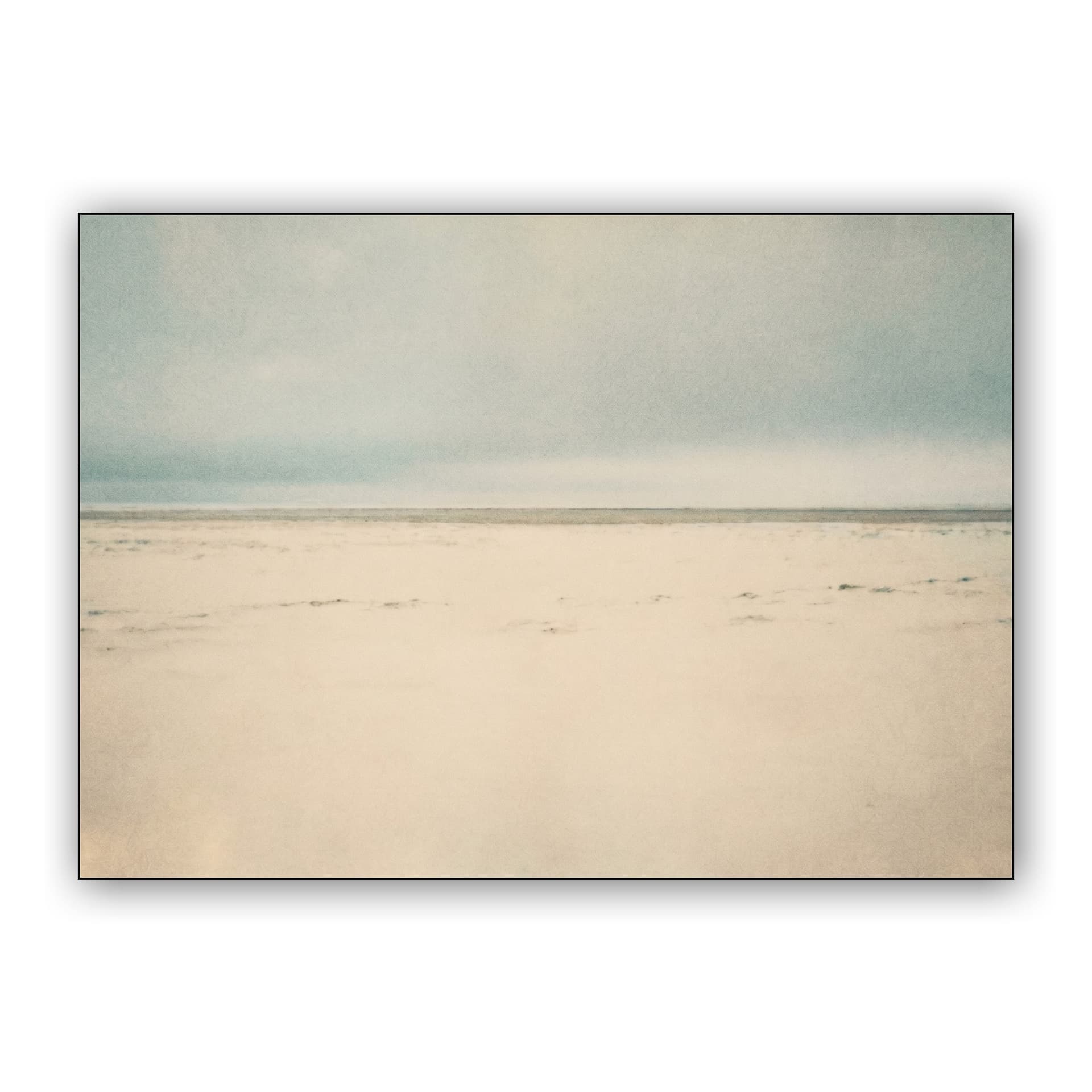 Infinite Silent Horizon